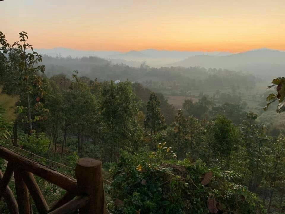 Khunyuam Resort Ban Khun Yuam Buitenkant foto